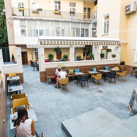 לבוב Discovery Hotel מראה חיצוני תמונה