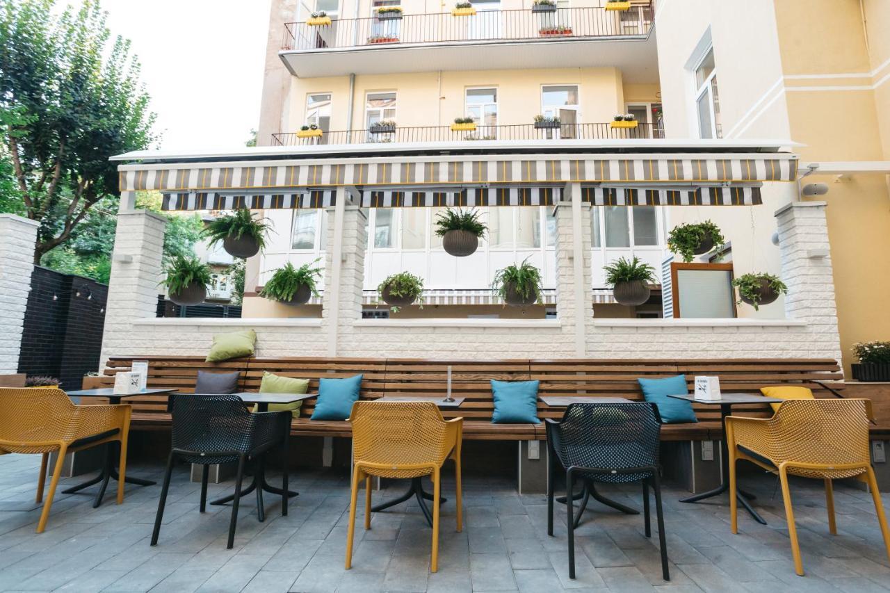 לבוב Discovery Hotel מראה חיצוני תמונה