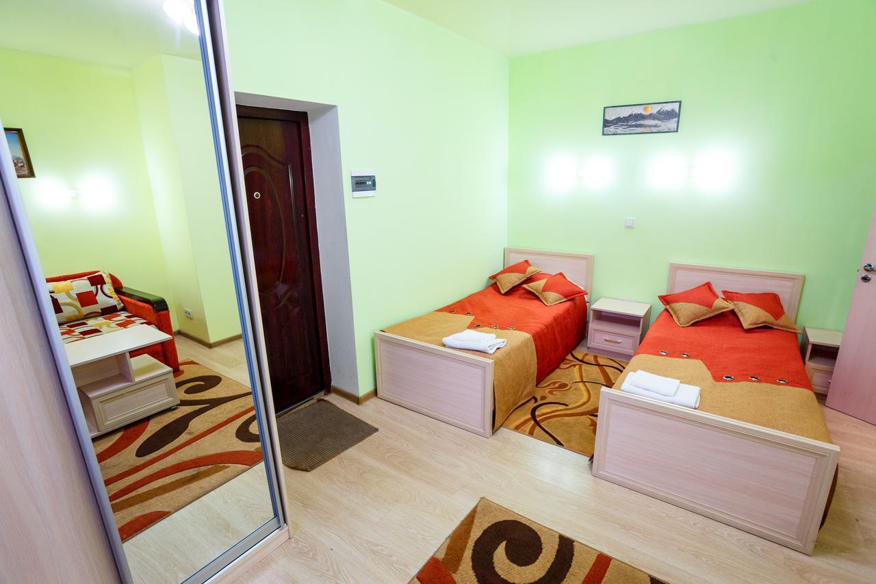 לבוב Discovery Hotel מראה חיצוני תמונה