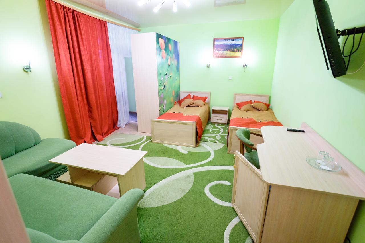 לבוב Discovery Hotel מראה חיצוני תמונה