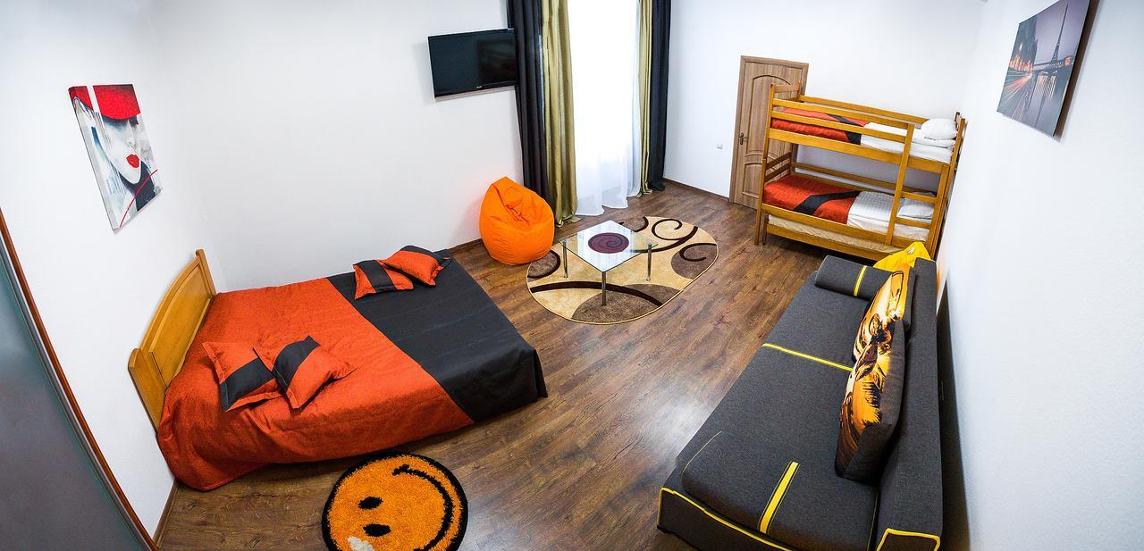 לבוב Discovery Hotel מראה חיצוני תמונה