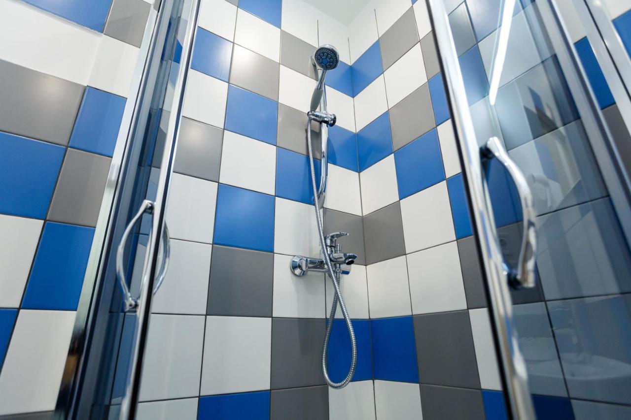 לבוב Discovery Hotel מראה חיצוני תמונה