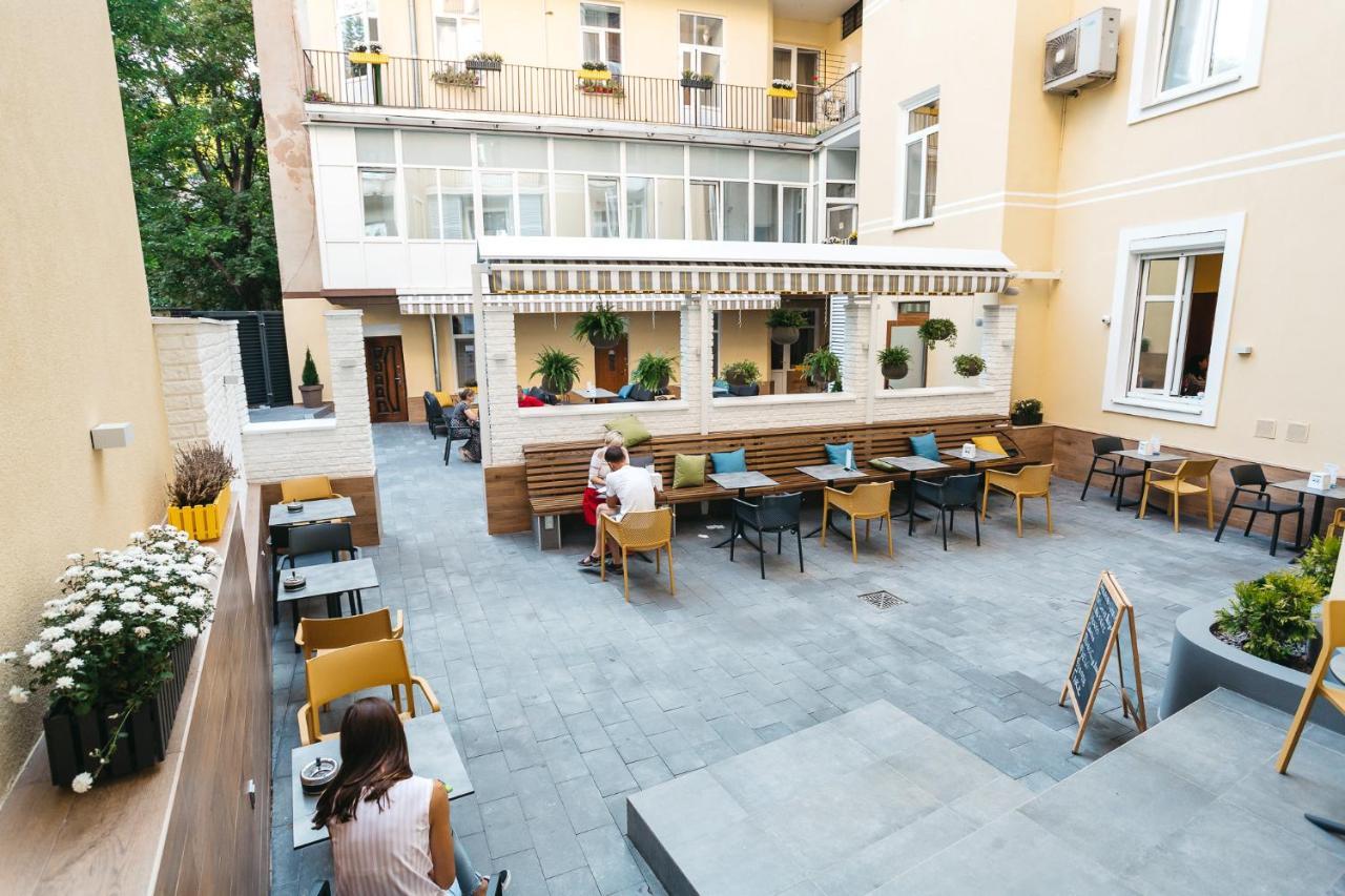 לבוב Discovery Hotel מראה חיצוני תמונה